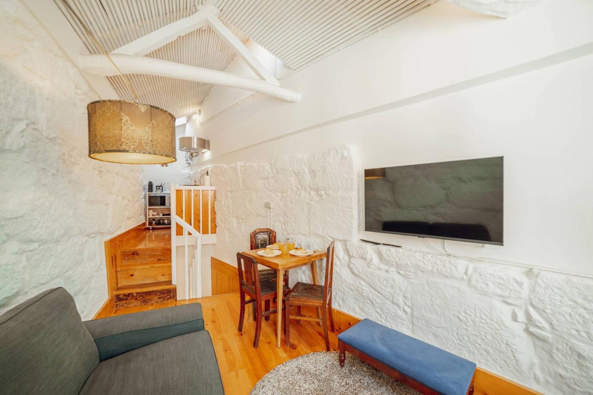 Charming Tiny House By Hosty Apartamento Porto